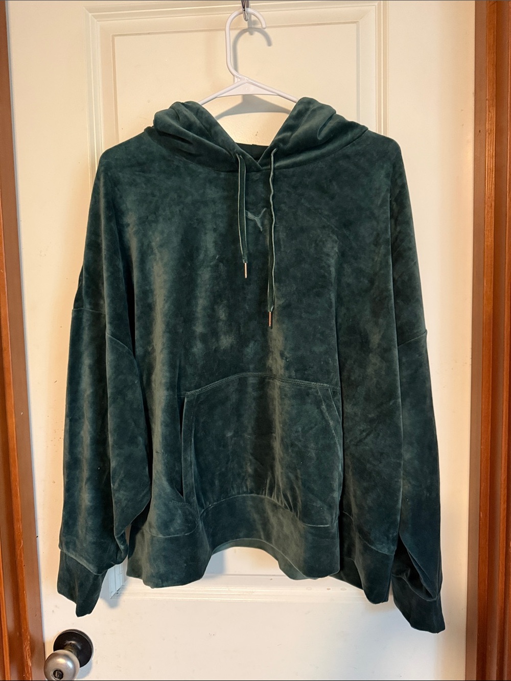 Puma velour sweatshirt